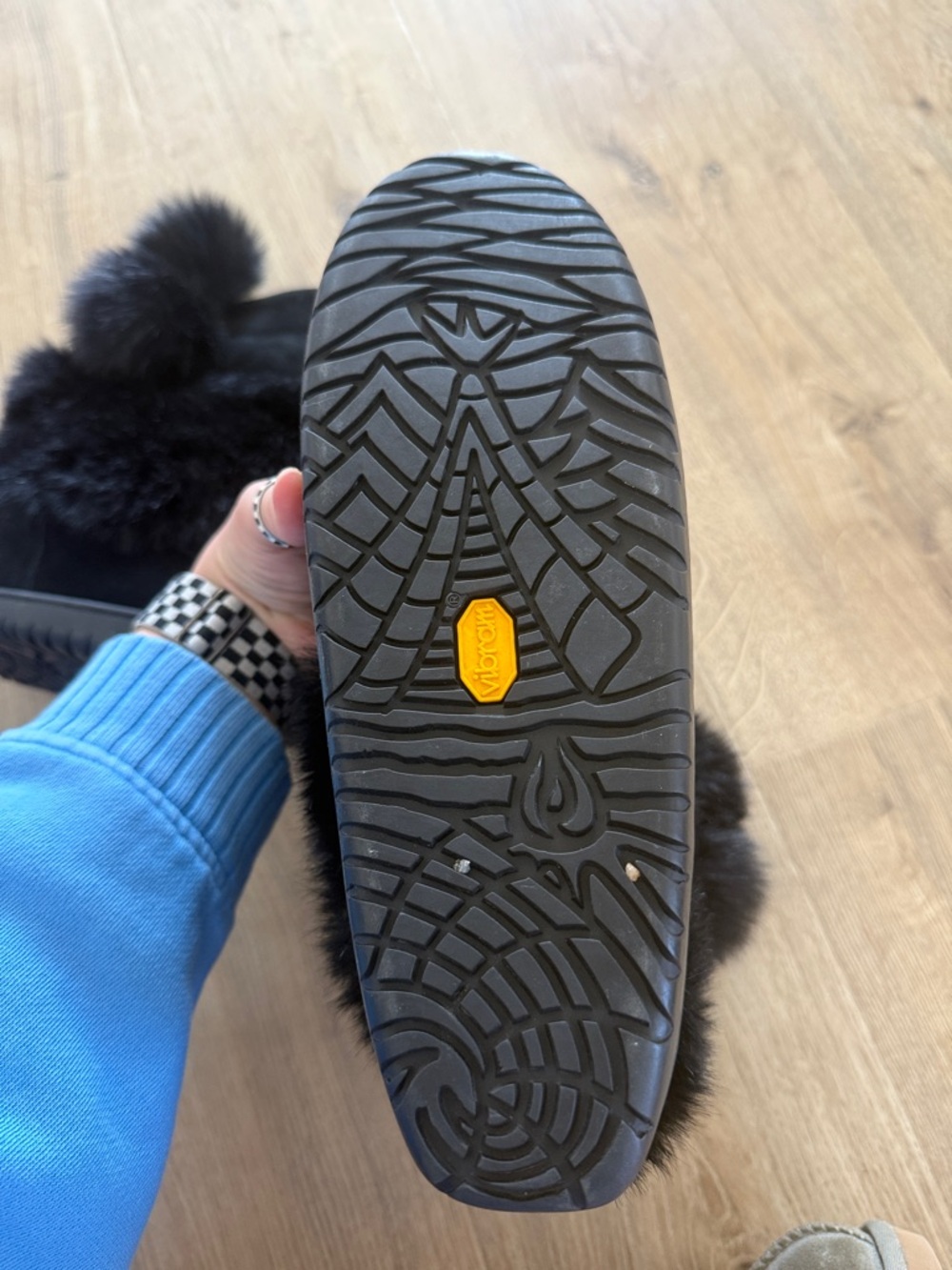 Black Faux-Fur Pom Winter Boots for Women - Picture 2 of 3